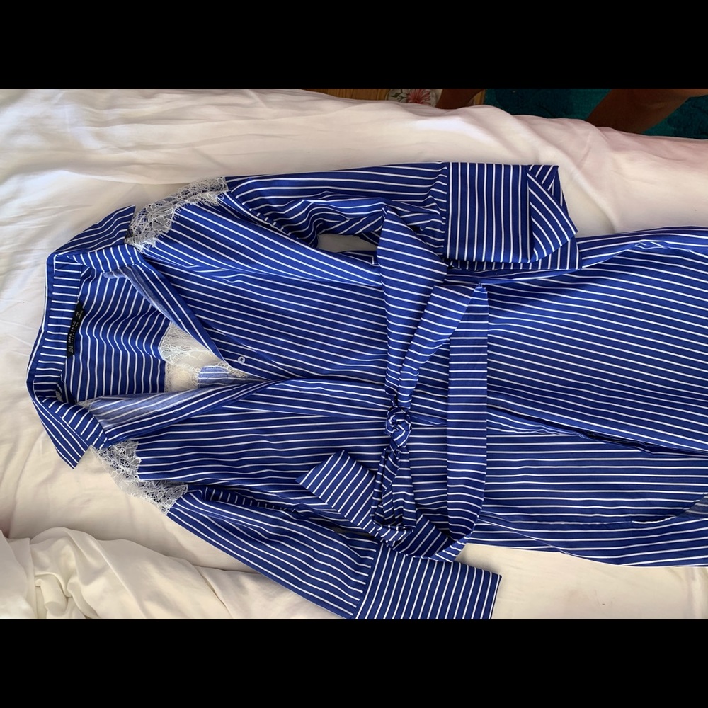 Zara navy and white lace dress